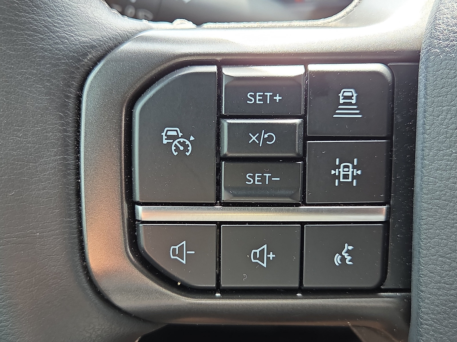 Used 2024 Ford F150 XLT w/ Equipment Group 302A MID AWD/4WD image 21