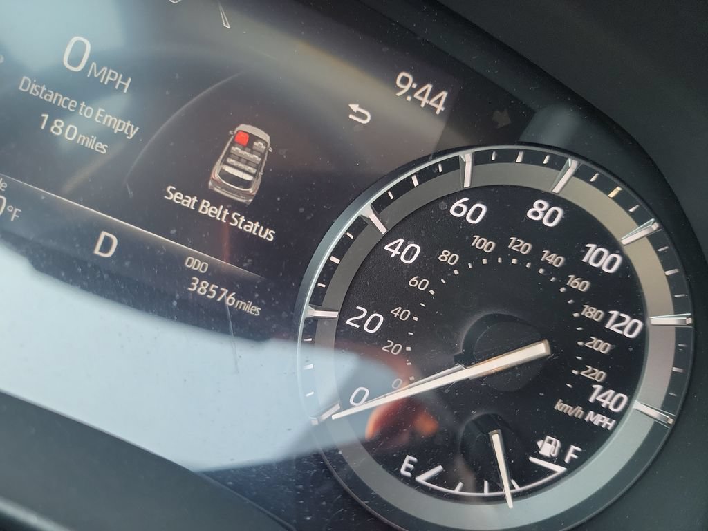 Certified 2021 Toyota Highlander XLE FWD image 40