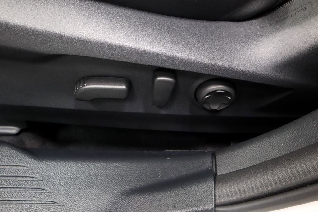 Used 2025 Subaru Legacy Limited image 27