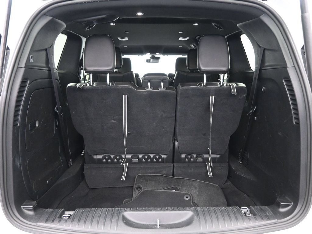 Used 2024 Chrysler Pacifica Limited FWD image 32