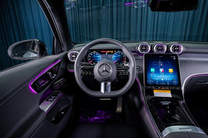 New 2025 Mercedes-Benz GLC 300 image 14