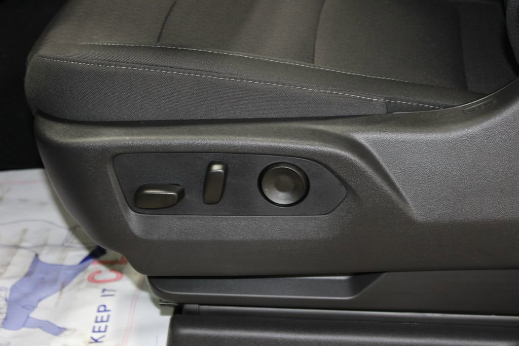 New 2026 Chevrolet Silverado 2500 Custom w/ Custom Value Package image 26