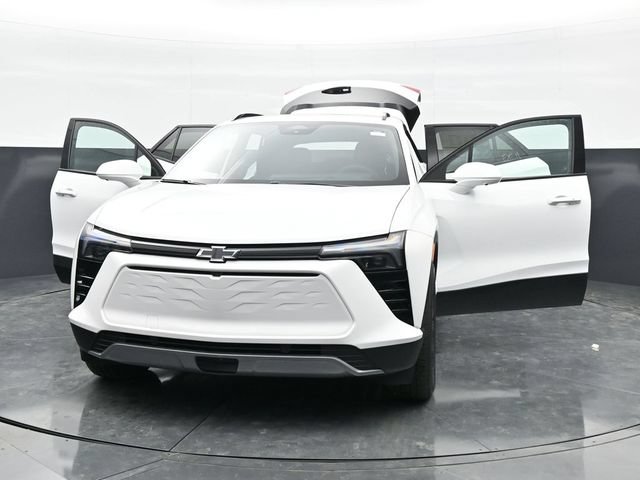 New 2026 Chevrolet Blazer EV LT w/ Midnight/Sport Edition FWD image 48