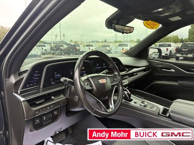 Used 2023 Cadillac Escalade ESV Sport AWD/4WD image 19