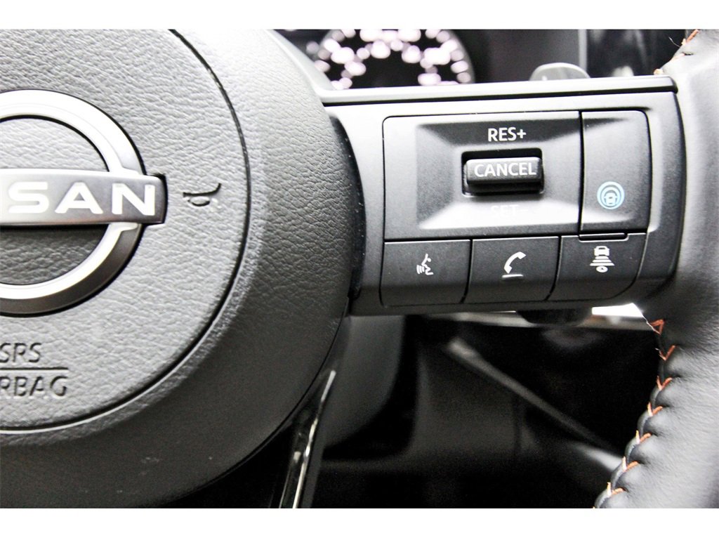 Used 2025 Nissan Pathfinder Rock Creek image 14