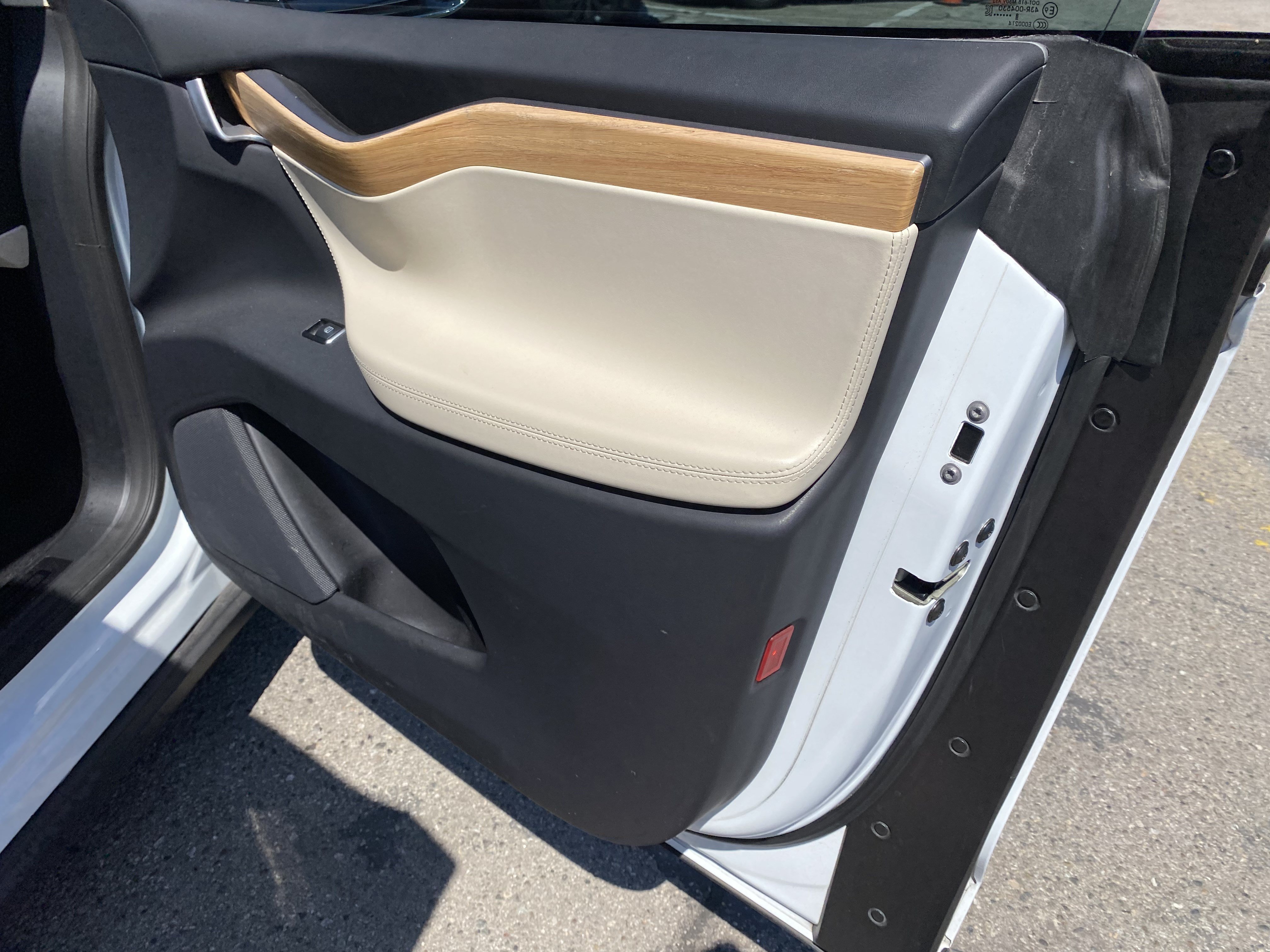 Used 2018 Tesla Model X 100D AWD/4WD image 23