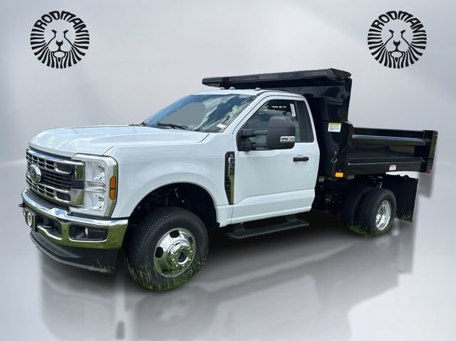 New 2026 Ford F350 XL w/ XL Chrome Package
