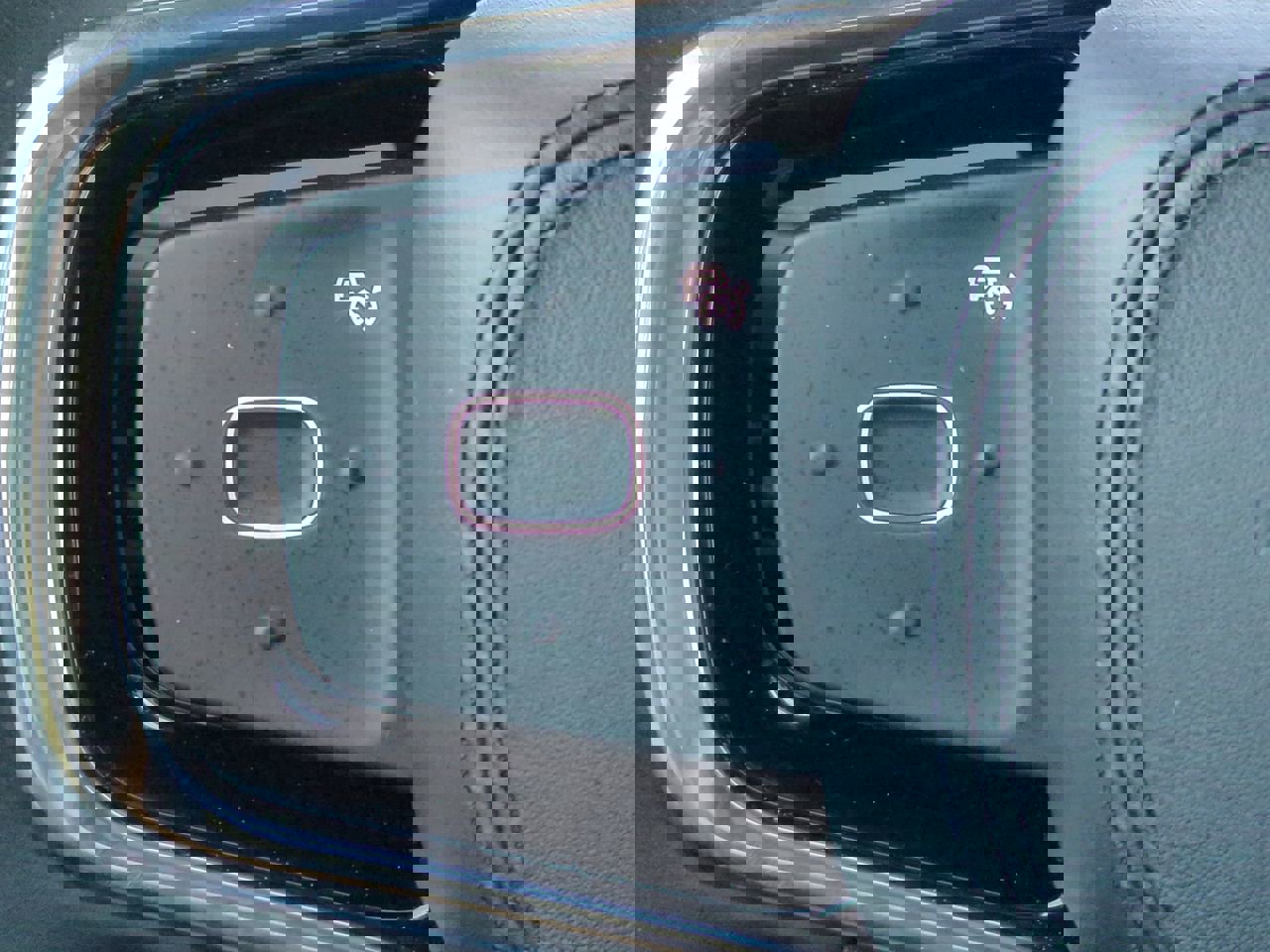 Certified 2024 Lincoln Nautilus Reserve w/ Jet Appearance Package (87T) image 24