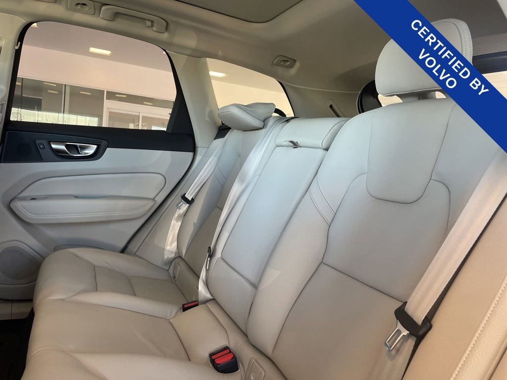 New 2025 Volvo XC60 B5 Plus w/ Protection Package Premier image 9