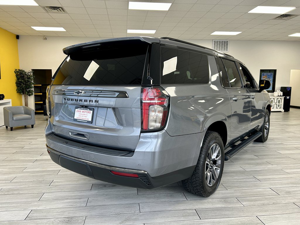 Used 2022 Chevrolet Suburban Z71 AWD/4WD image 8
