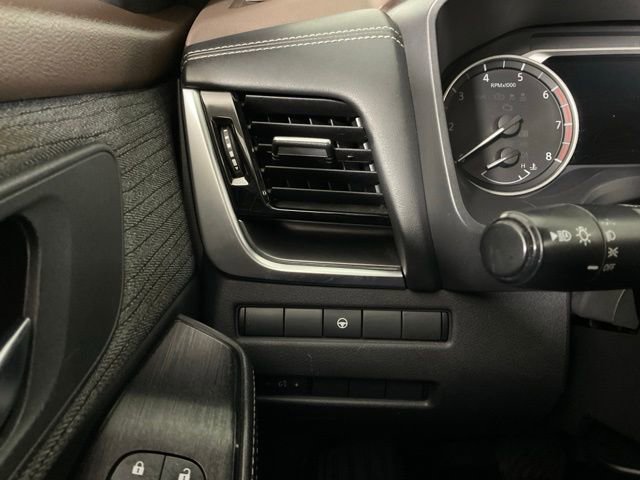 Used 2021 Nissan Rogue SV image 18