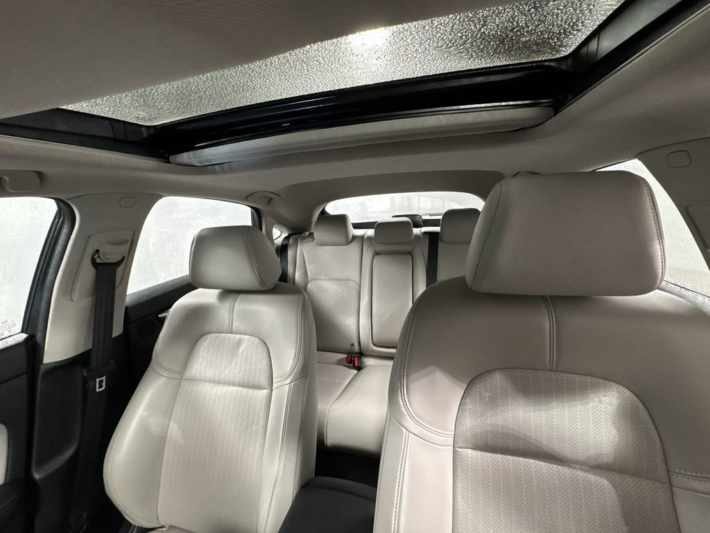 Certified 2023 Honda Civic EX-L image 28