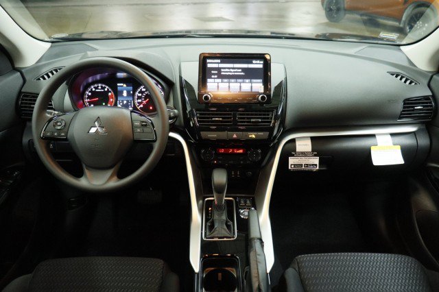 New 2026 Mitsubishi Eclipse Cross LE AWD/4WD image 19