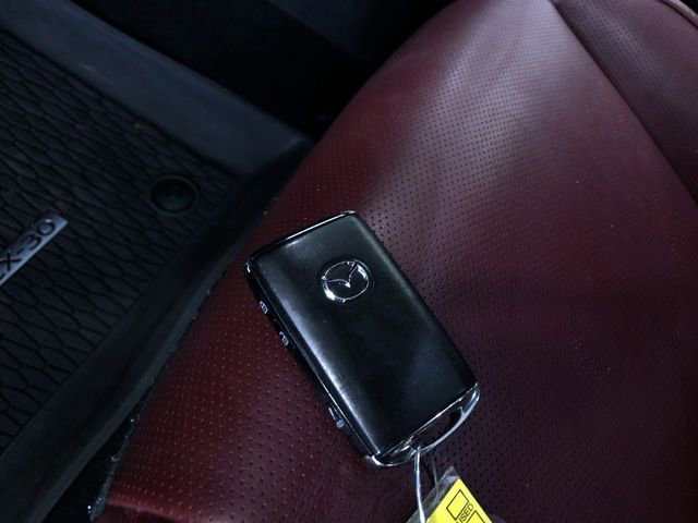 Used 2025 MAZDA CX-30 AWD 2.5 S w/ Preferred Package image 32
