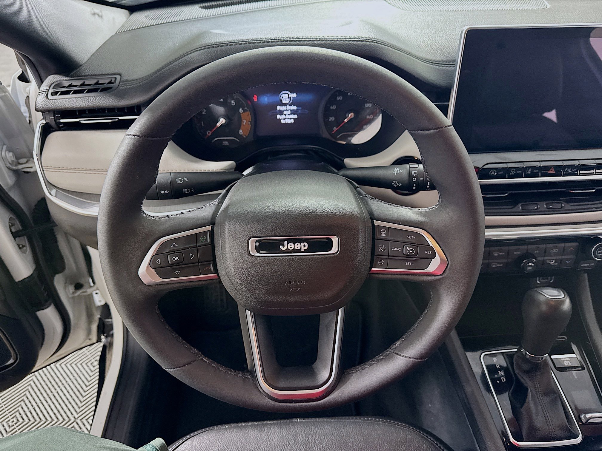 Used 2023 Jeep Compass Limited AWD/4WD image 13