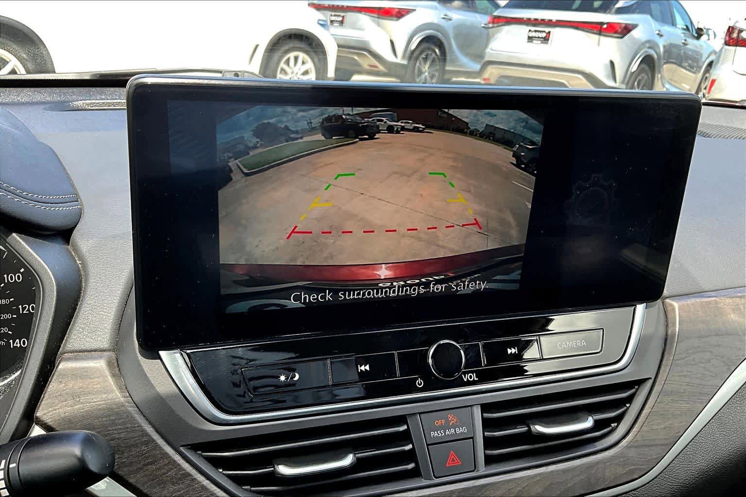 Used 2024 Nissan Altima 2.5 SV w/ SV Premium Package image 27