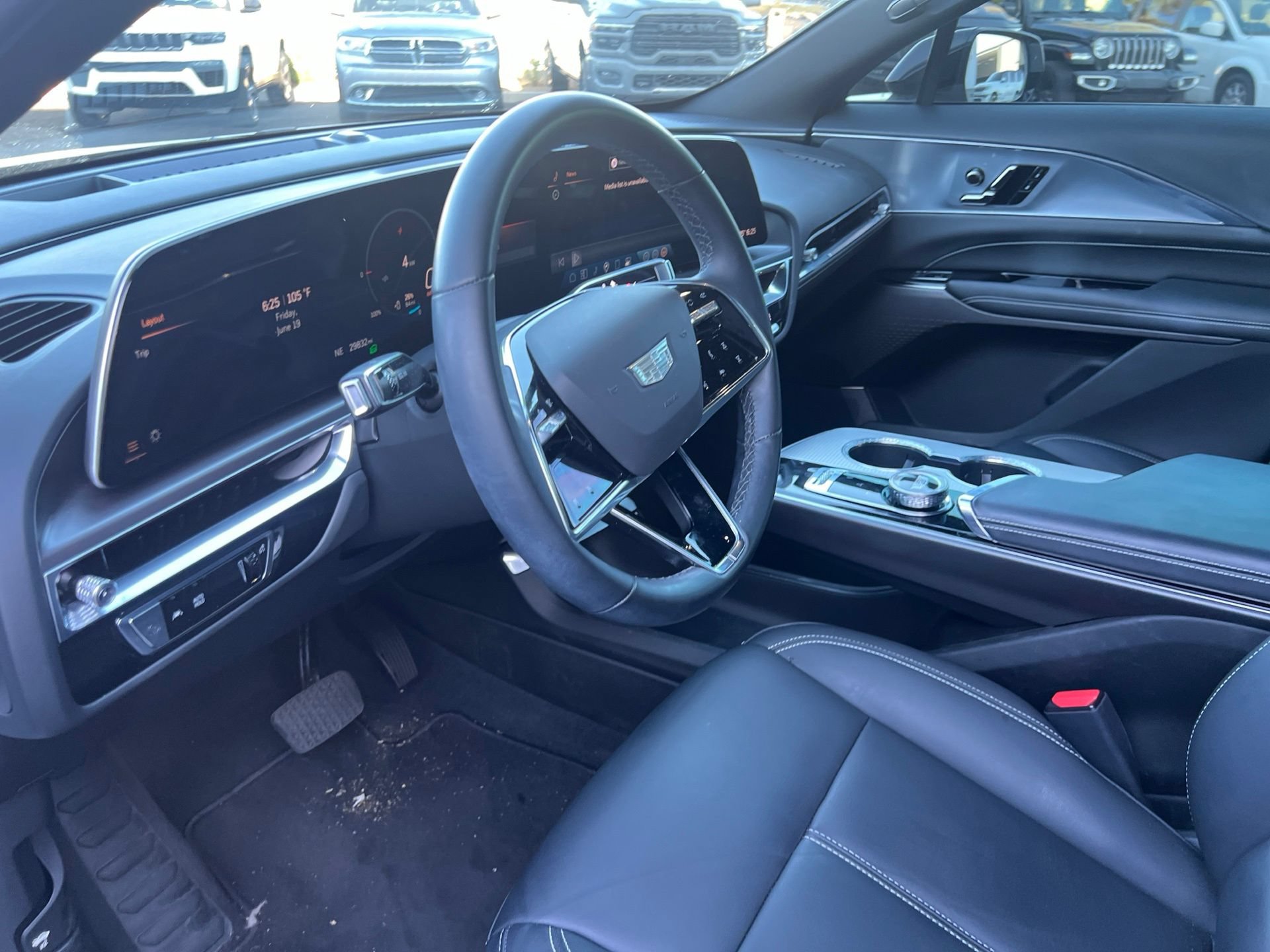Used 2024 Cadillac Lyriq Tech AWD/4WD image 26