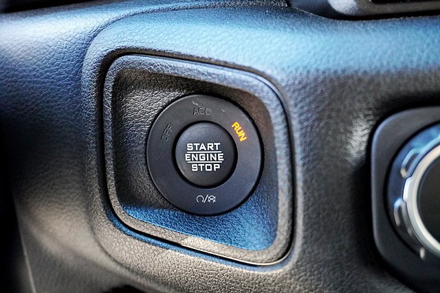 Used 2024 Jeep Wrangler Unlimited Sport AWD/4WD image 39