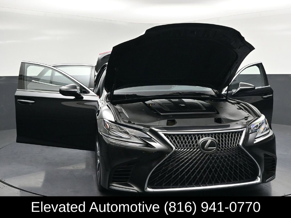 Used 2018 Lexus LS 500 AWD w/ Accessory Package (Z2) image 36