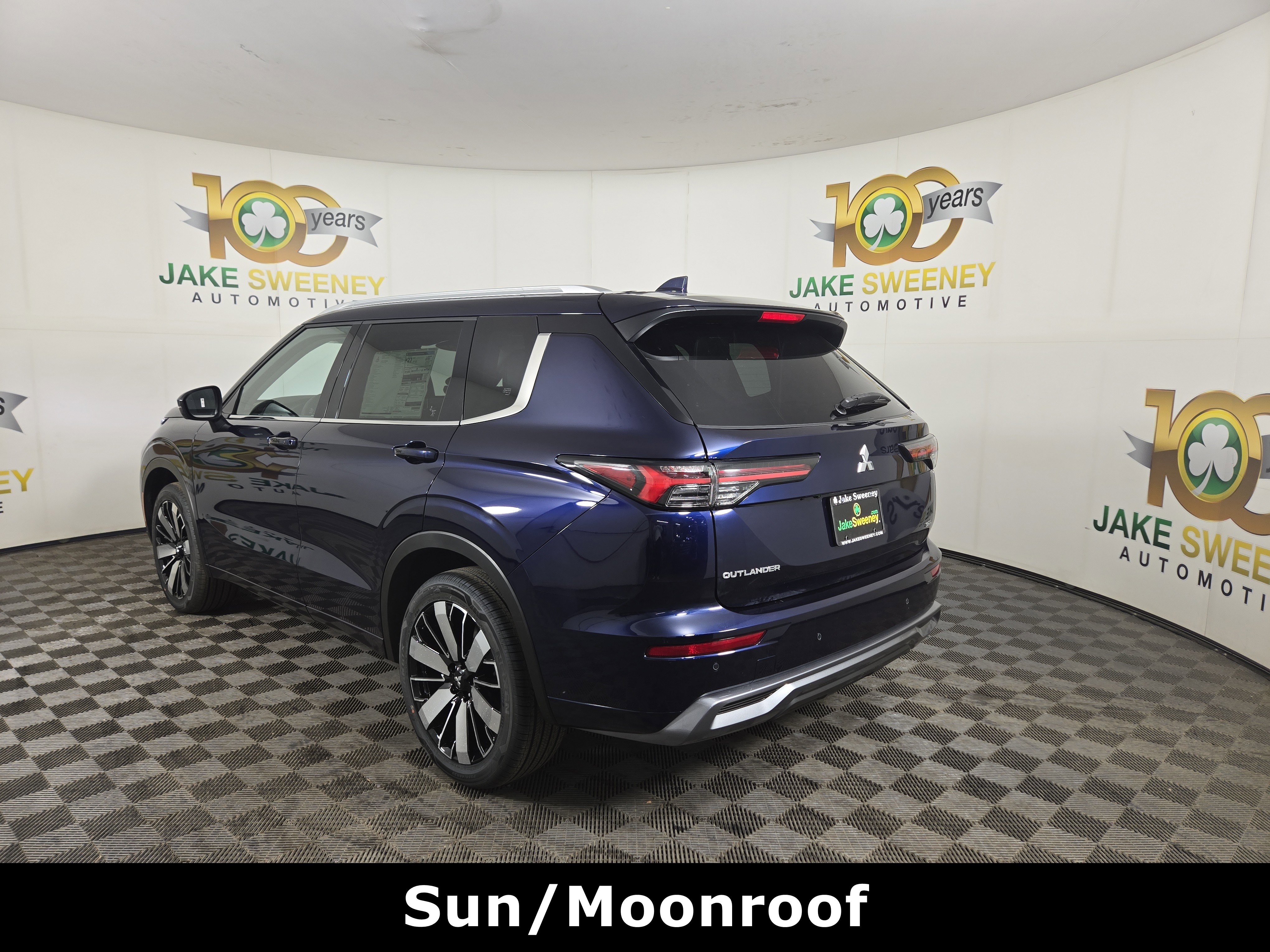 New 2026 Mitsubishi Outlander SEL image 5