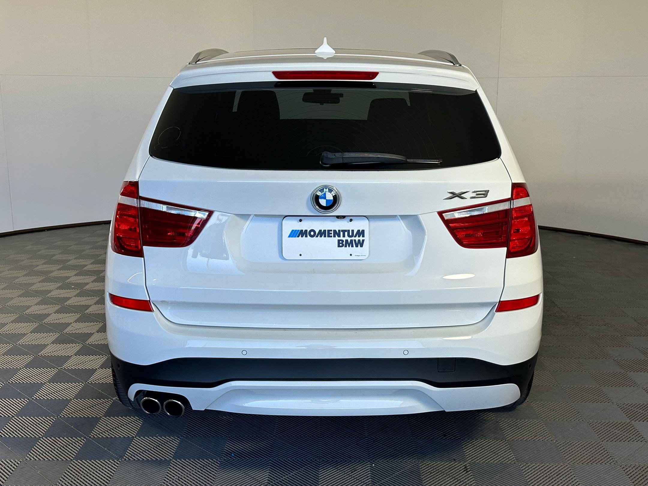 Used 2017 BMW X3 sDrive28i image 8