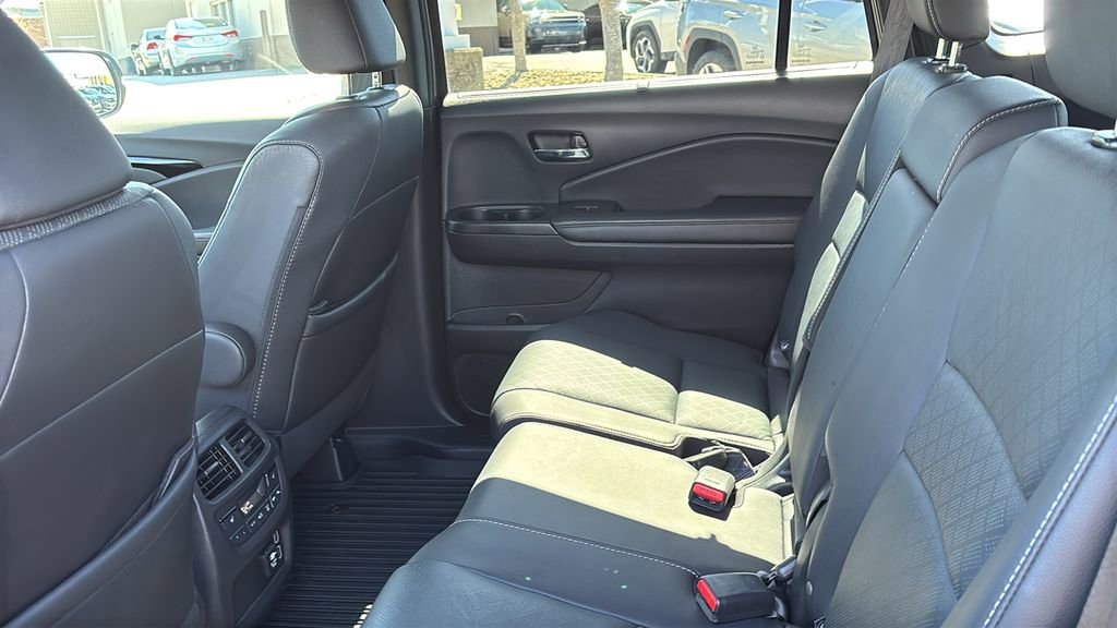 Used 2021 Honda Passport Touring image 30