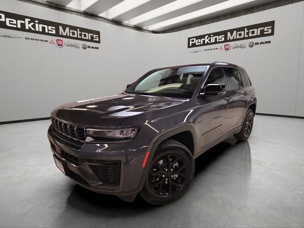 New 2026 Jeep Grand Cherokee Laredo image 1