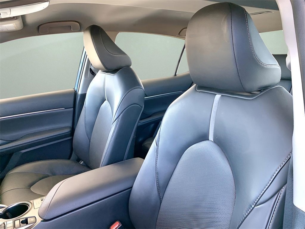 Used 2024 Toyota Camry XSE image 13