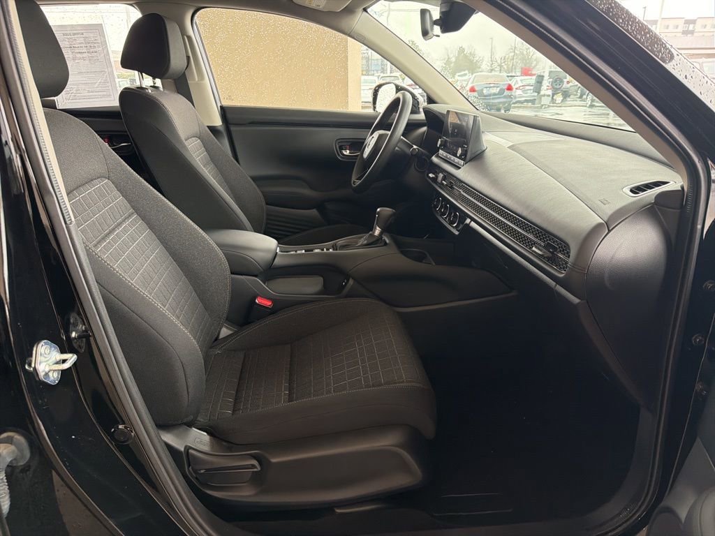 Certified 2024 Honda HR-V LX image 23