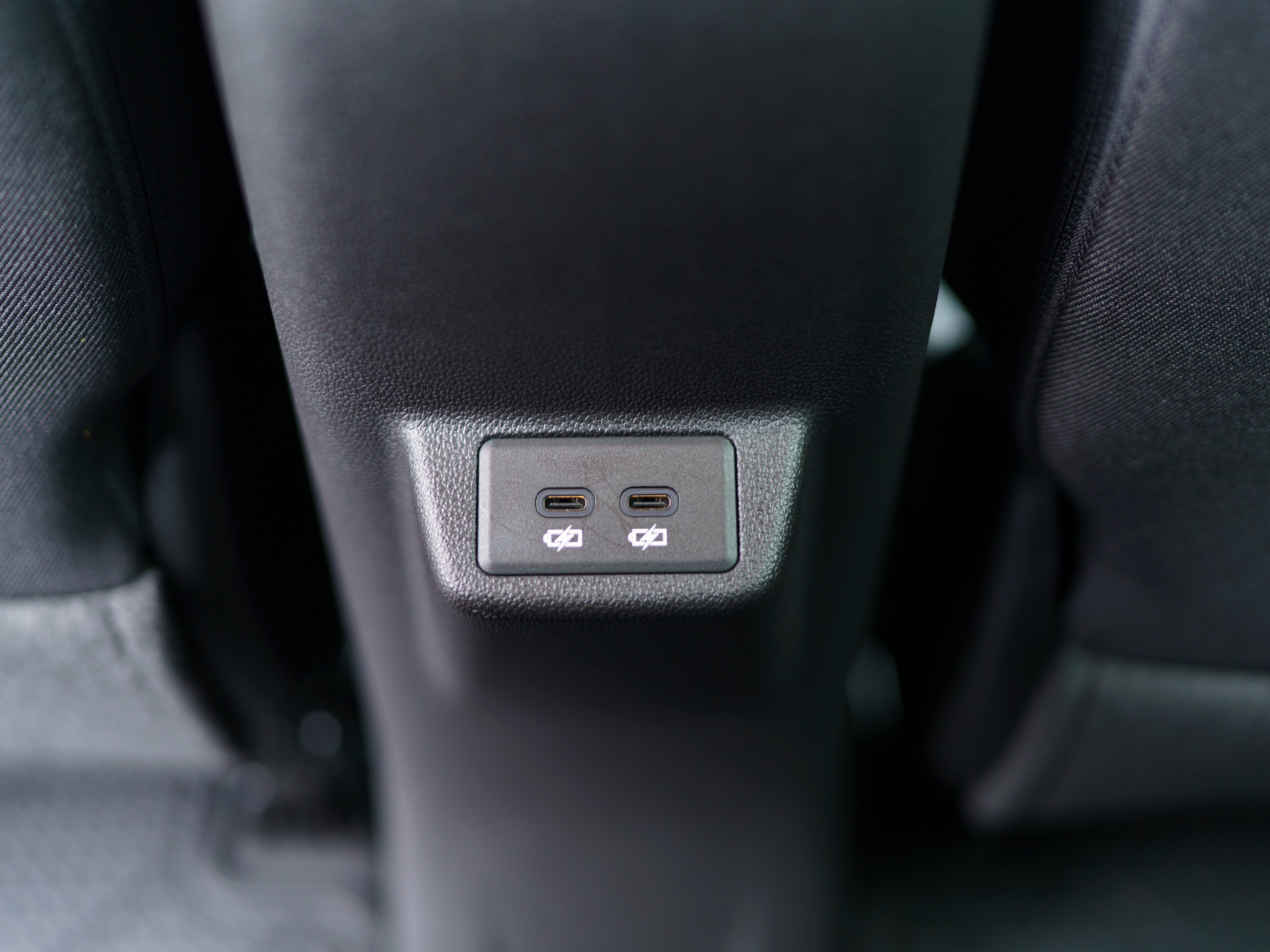 Used 2027 Chevrolet Bolt LT w/ Comfort Package FWD image 10
