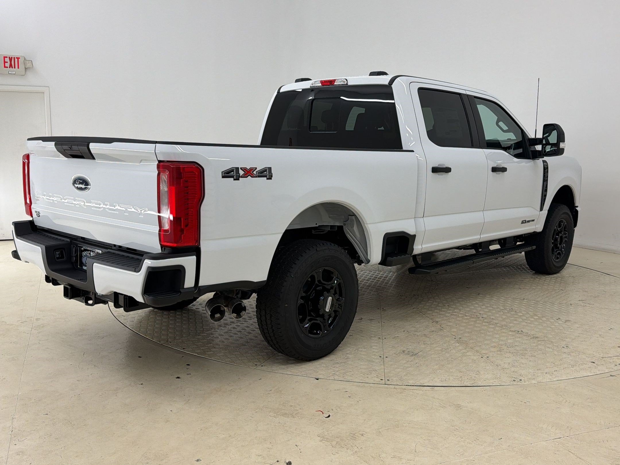 New 2026 Ford F250 XL w/ STX Appearance Package AWD/4WD image 9