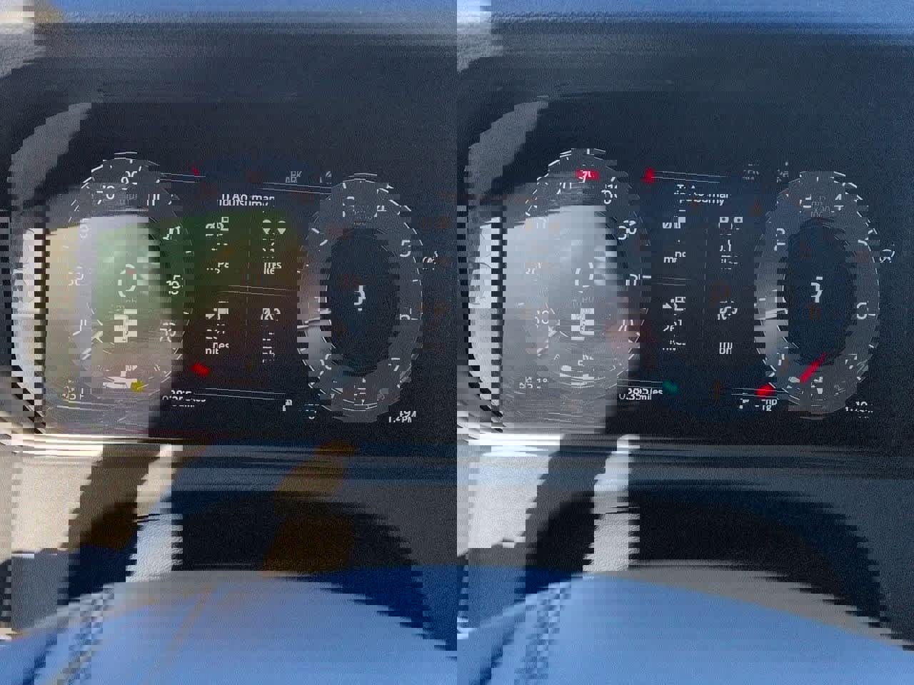 Used 2024 Land Rover Range Rover Velar S image 33