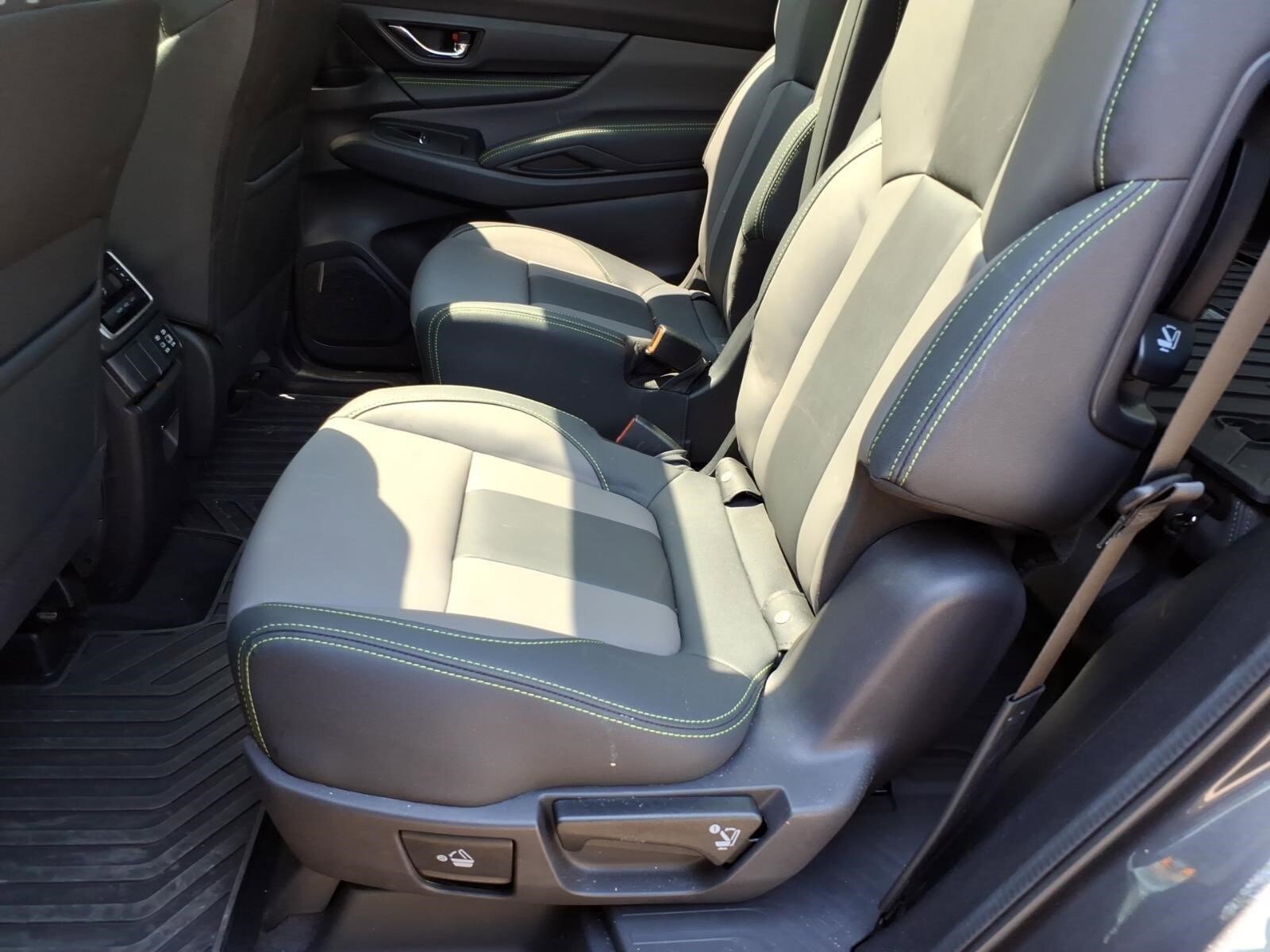 Used 2023 Subaru Ascent Onyx Edition AWD/4WD image 10