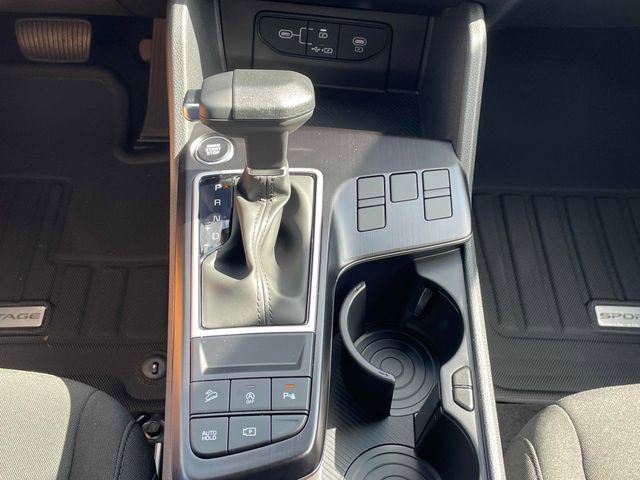 New 2026 Kia Sportage LX image 12