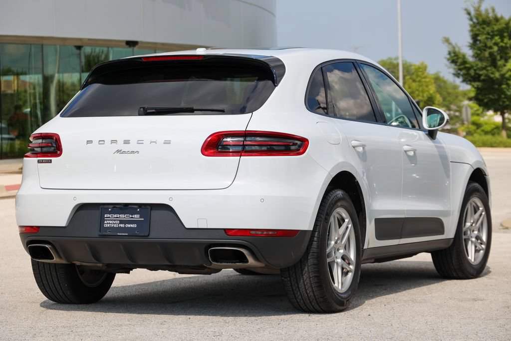 Certified 2017 Porsche Macan AWD/4WD image 13