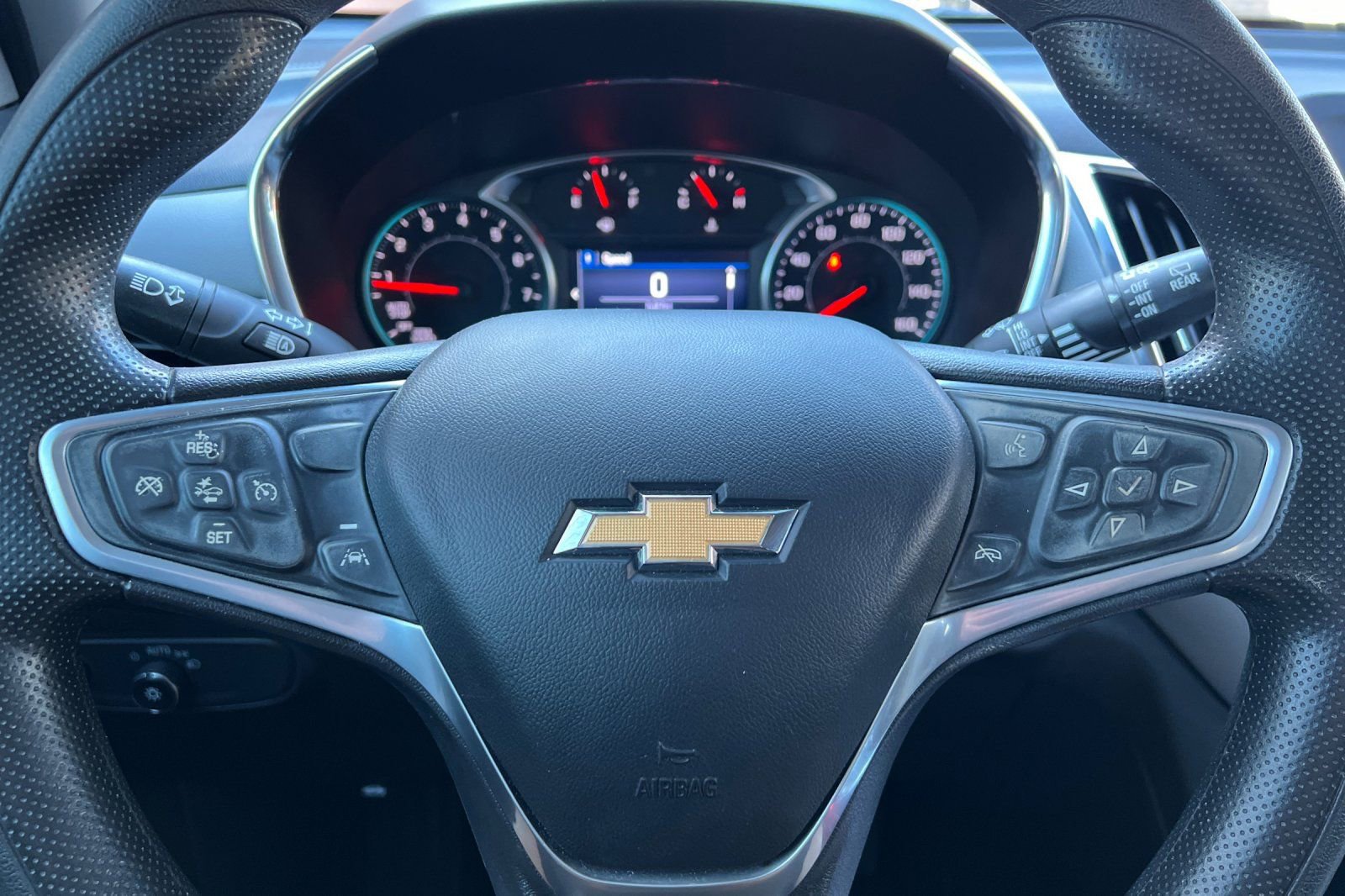 Used 2022 Chevrolet Equinox LS w/ LS Convenience Package image 30