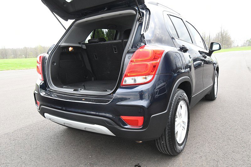 Used 2021 Chevrolet Trax LT FWD image 27