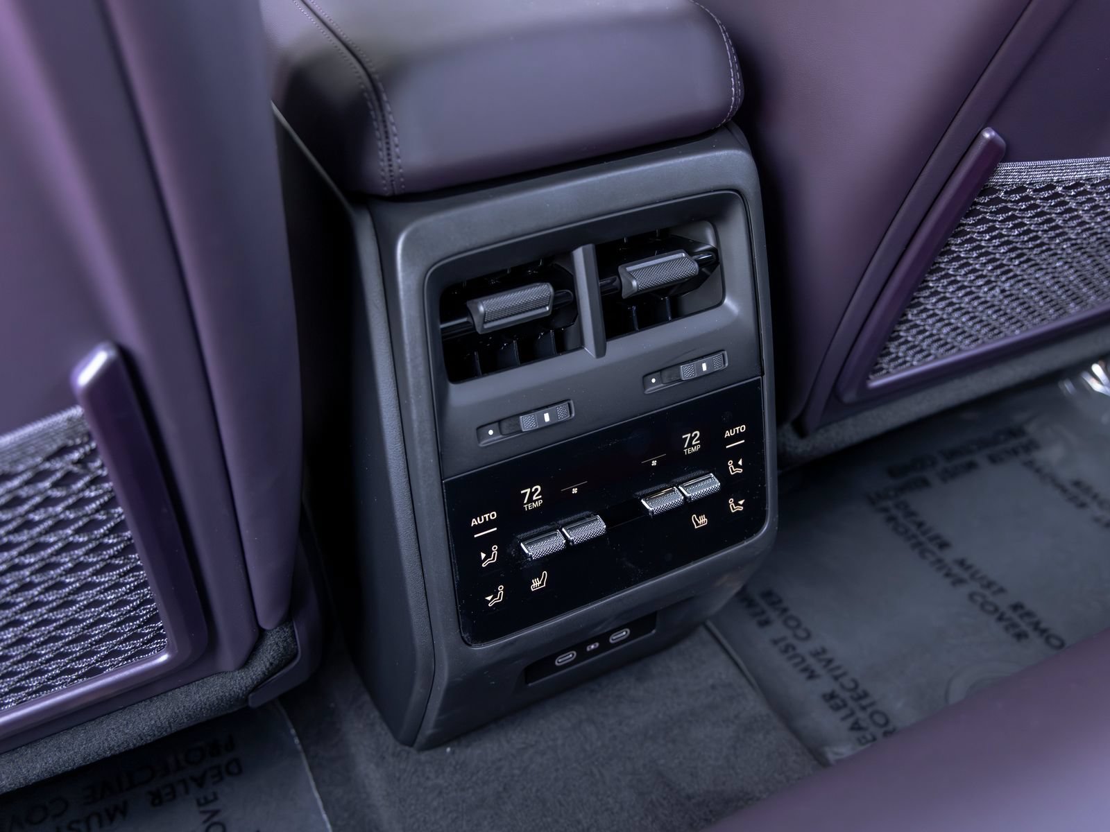 New 2026 Porsche Macan Electric RWD image 43