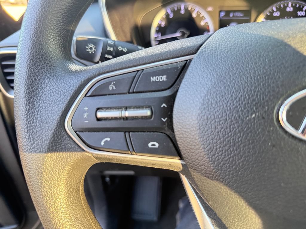 Used 2020 Hyundai Santa Fe SE AWD/4WD image 14