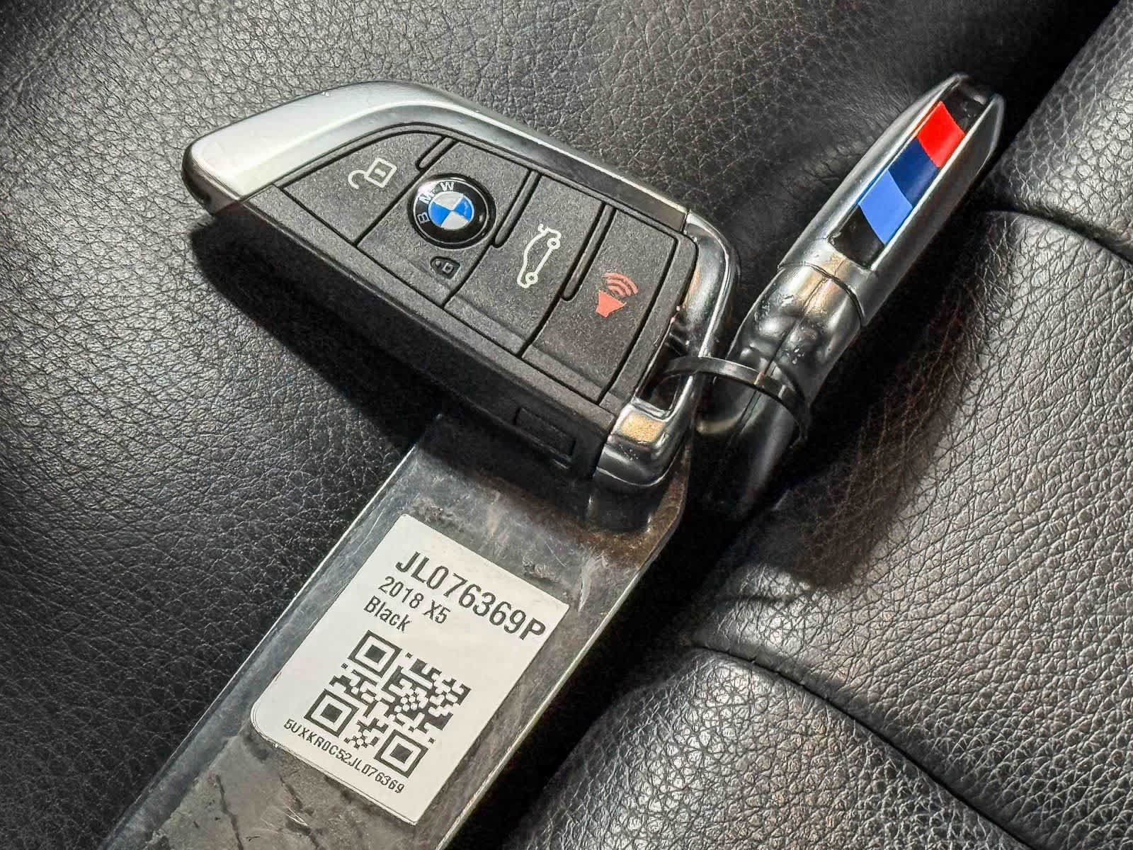 Used 2018 BMW X5 xDrive35i w/ M Sport Package AWD/4WD image 29