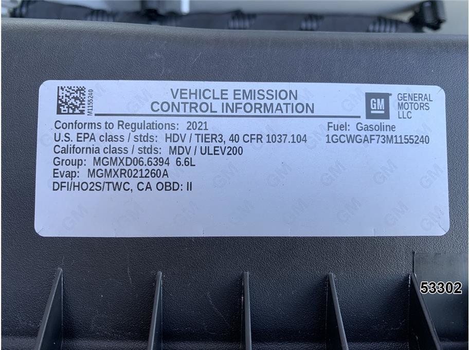 Used 2021 Chevrolet Express 2500 w/ Driver Convenience Package RWD image 18