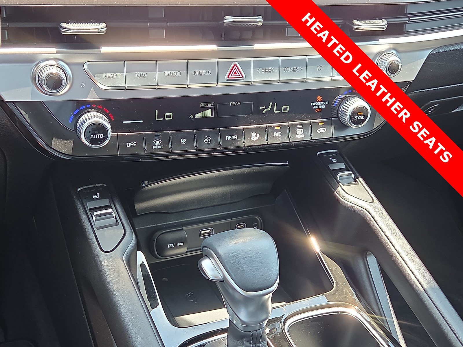 Used 2024 Kia Telluride S FWD image 21