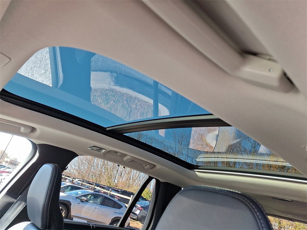 Used 2022 Volvo XC90 T6 Inscription w/ Advanced Package image 14