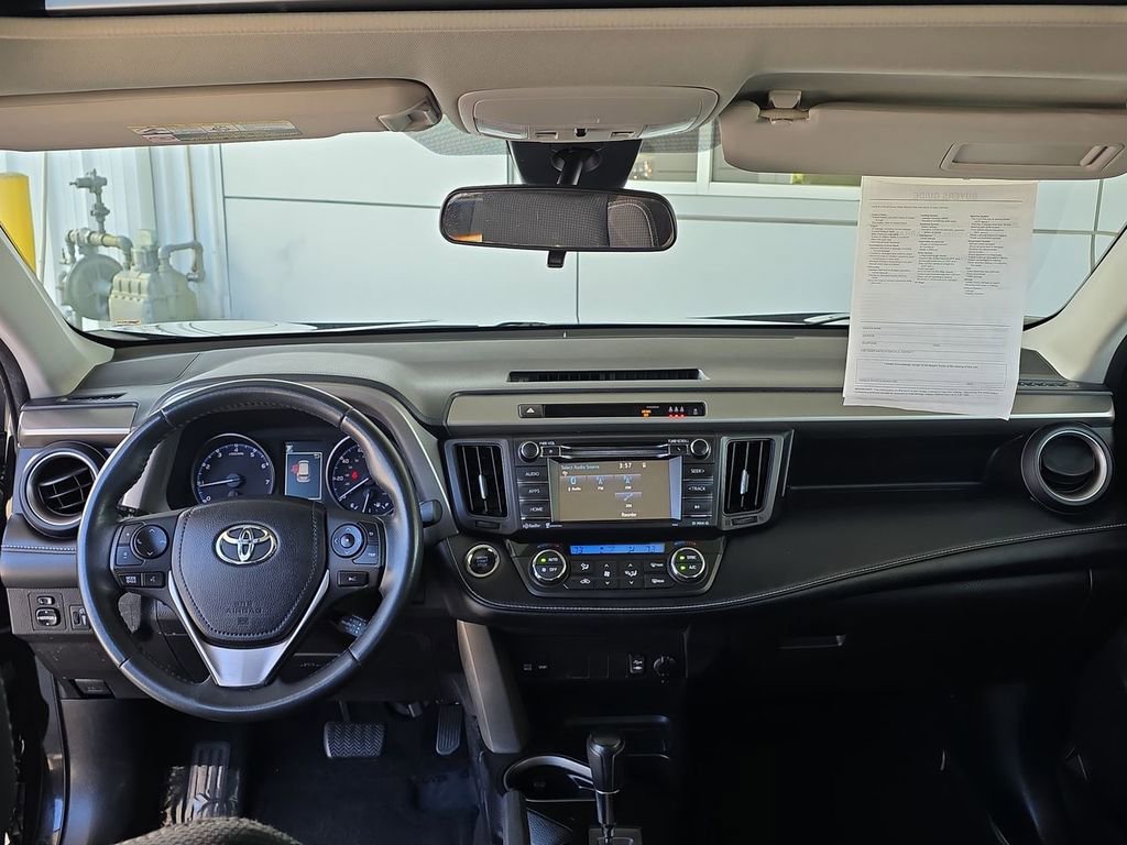 Used 2018 Toyota RAV4 XLE w/ Plus Extra Value Package image 20