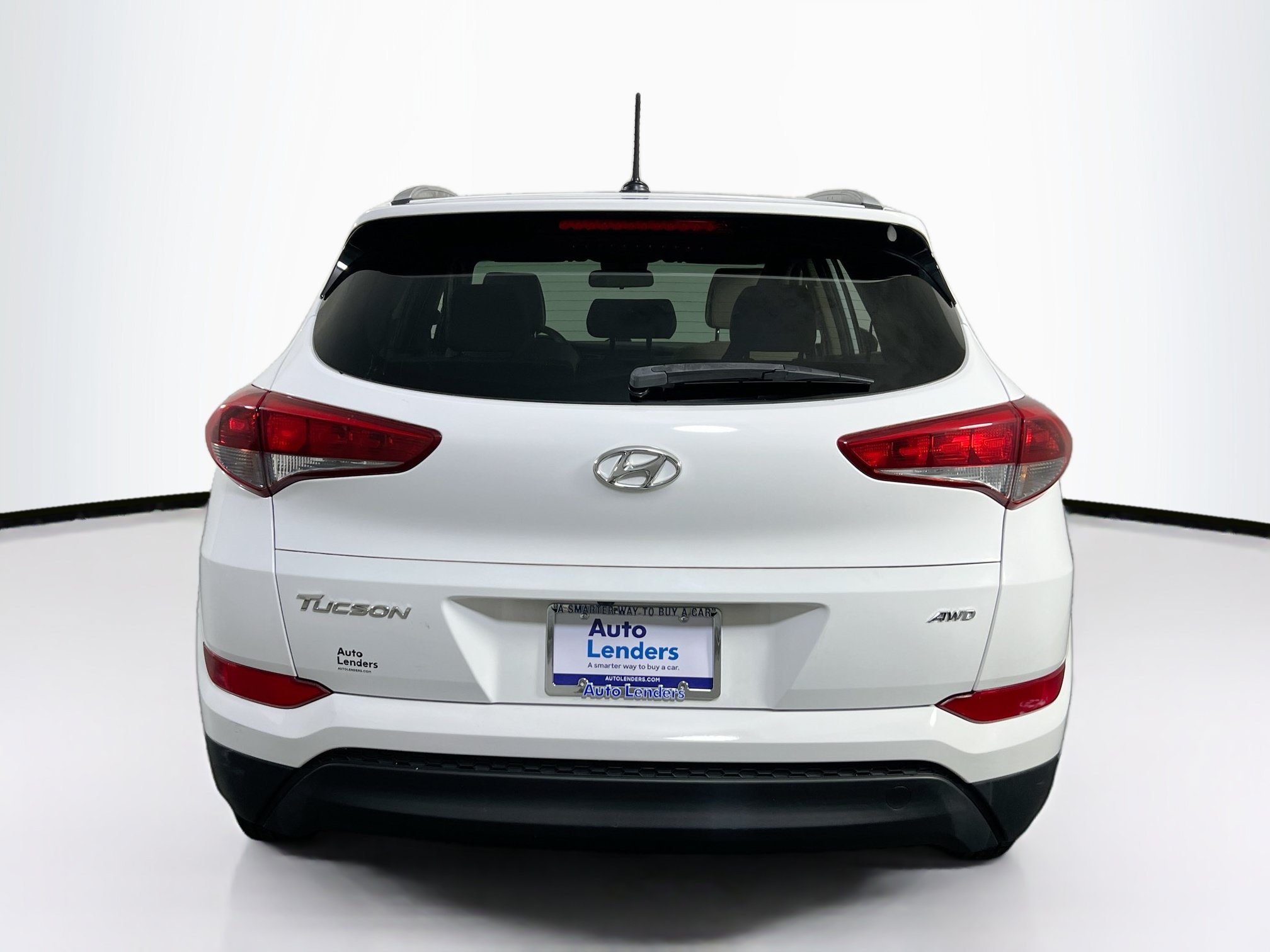 Used 2017 Hyundai Tucson SE AWD/4WD image 6