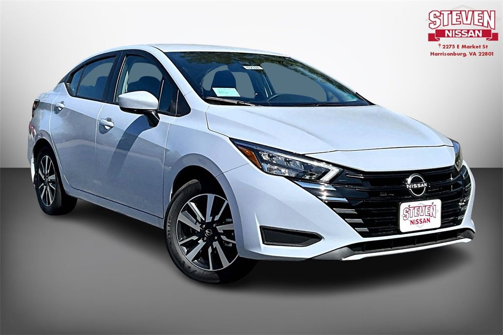 New 2025 Nissan Versa SV w/ Trunk Package
