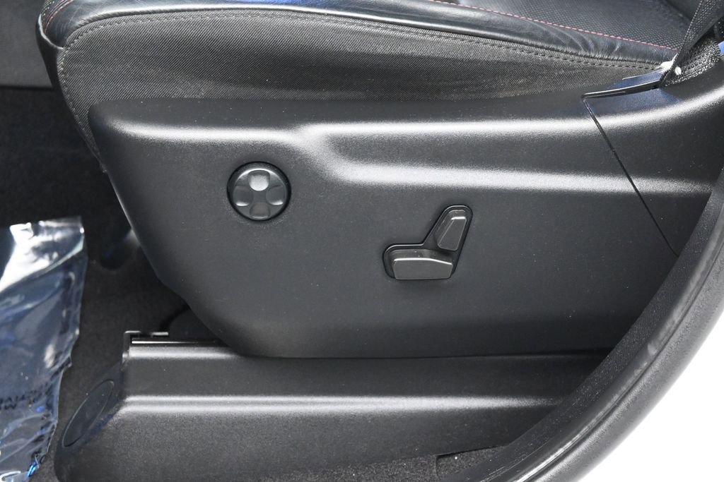 Used 2021 Dodge Durango R/T w/ Blacktop Package RWD image 12