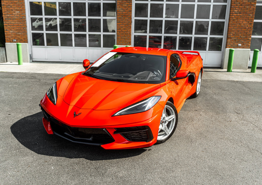 Used 2024 Chevrolet Corvette Stingray Coupe w/ 1LT RWD image 2