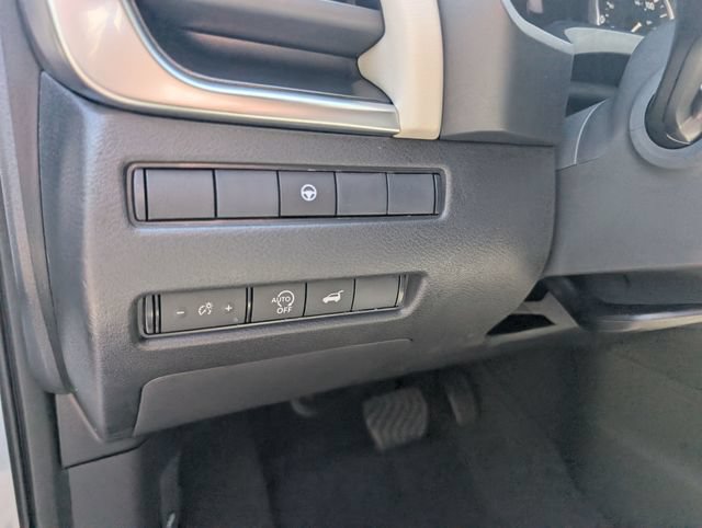 New 2026 Nissan Rogue Dark Armor AWD/4WD image 17