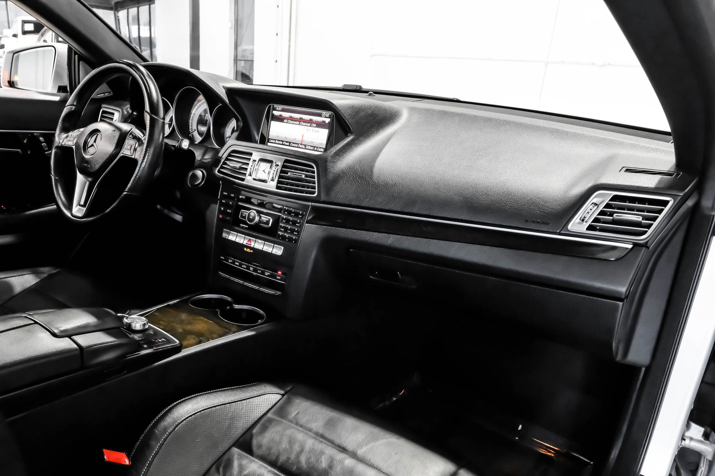 Used 2014 Mercedes-Benz E 550 Cabriolet image 15